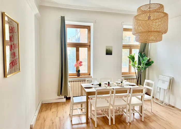 105 M2 Renovated Near Metro